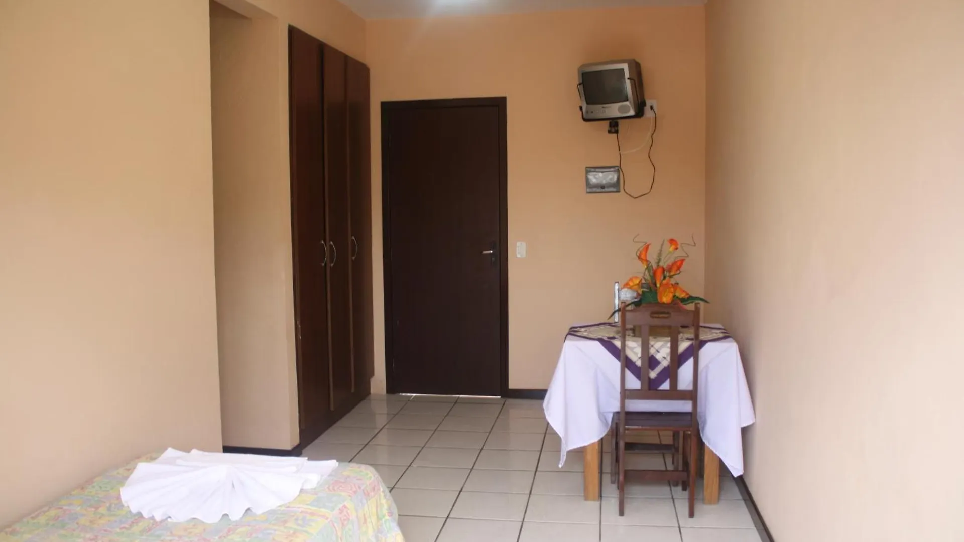 Hshotelaria - Filial Bombinhas Brazilië